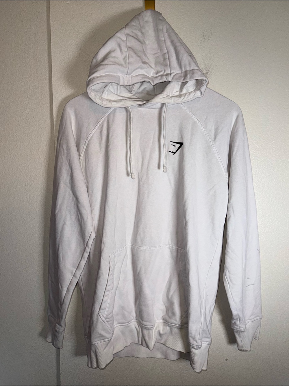 GYMSHARK Men’s White Athletic Embroidered Sweater Hoodie S
